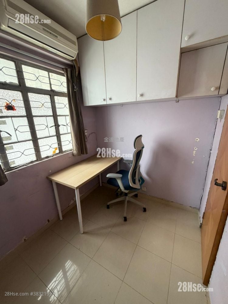 Selective Building Sell 1 Bedroom , 1 Bathroom 241 ft²