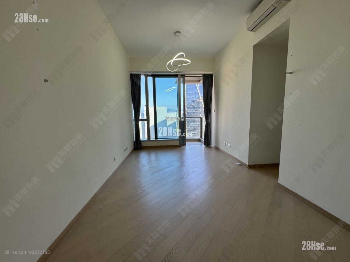 Mayfair By The Sea 8 Sell 3 Bedrooms , 3 Bathrooms 773 ft²
