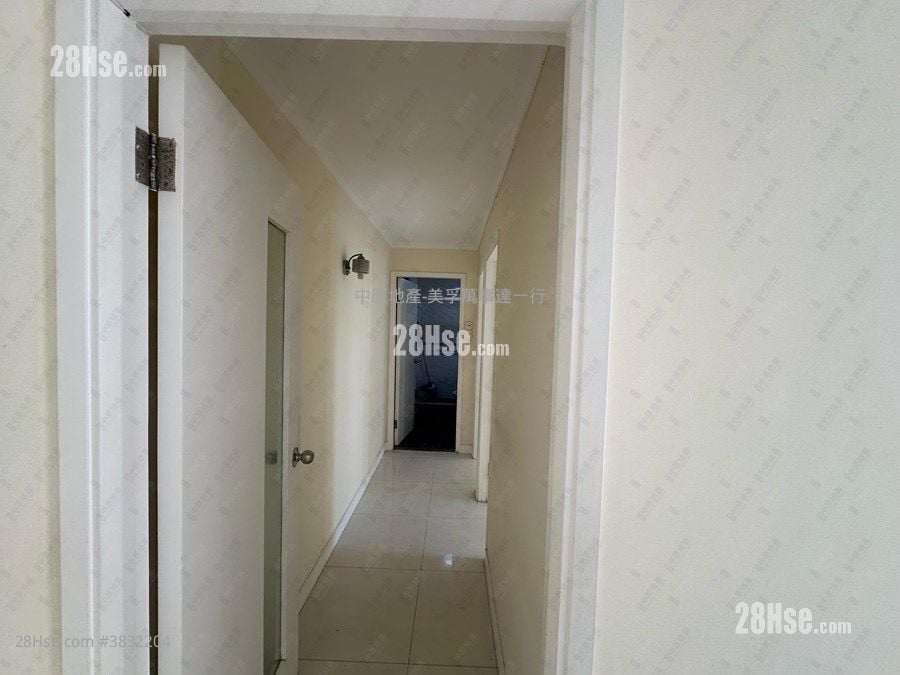 Mei Foo Sun Chuen Sell 2 Bedrooms 544 ft²