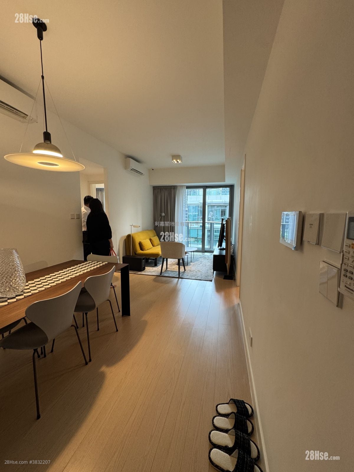 Monaco One Sell 3 Bedrooms , 2 Bathrooms 728 ft²