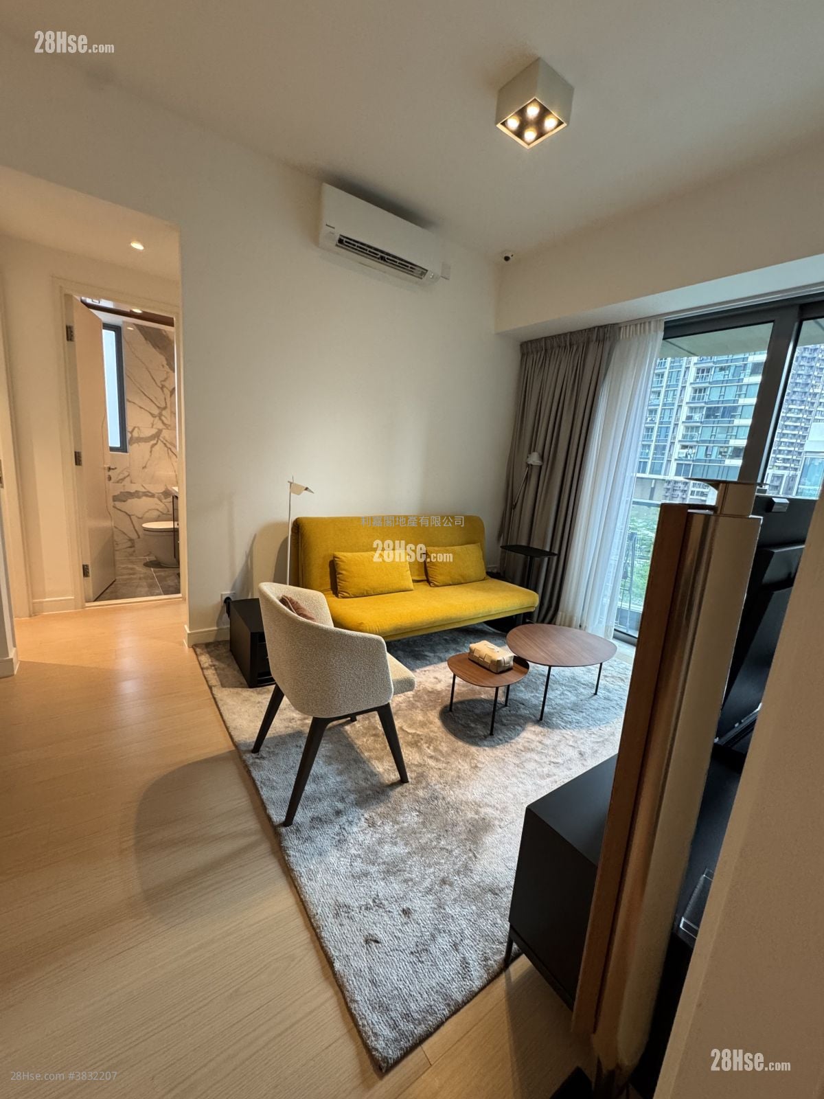 Monaco One Sell 3 Bedrooms , 2 Bathrooms 728 ft²