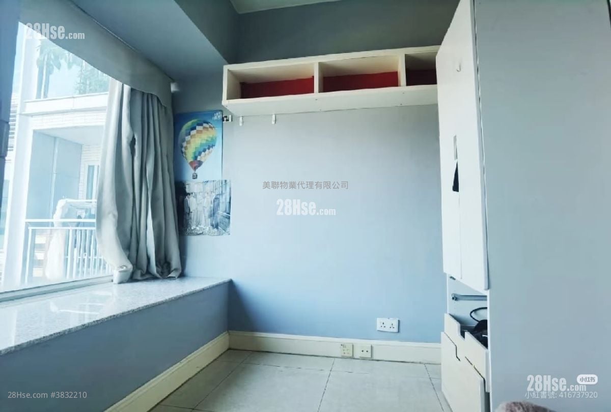 Festival City Sell 3 Bedrooms , 2 Bathrooms 678 ft²