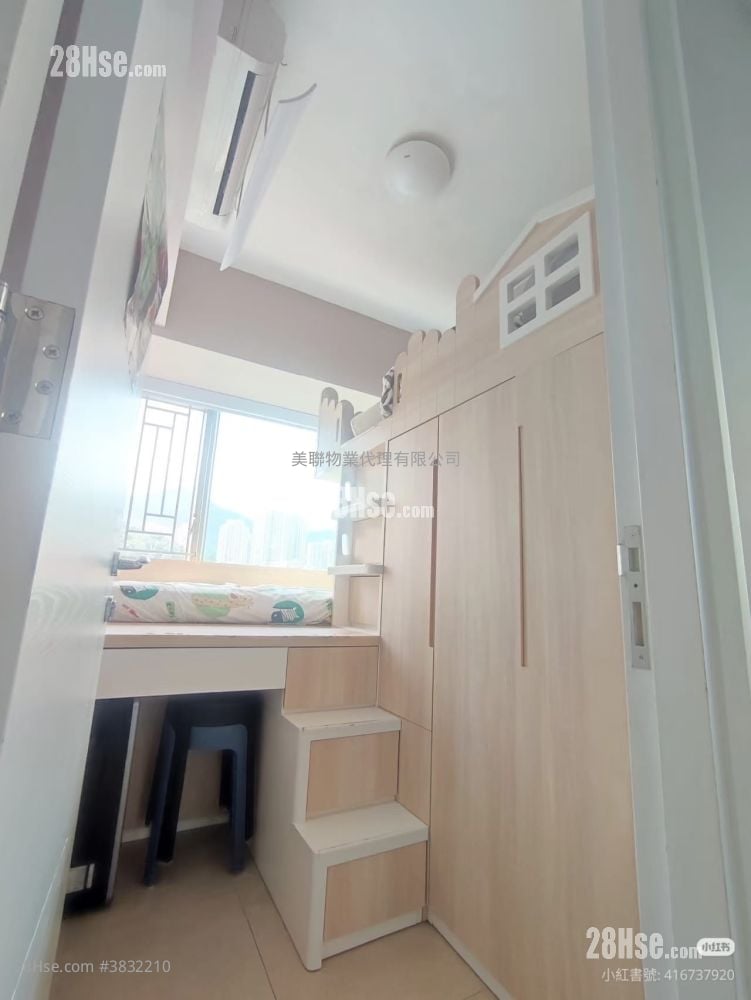 Festival City Sell 3 Bedrooms , 2 Bathrooms 678 ft²