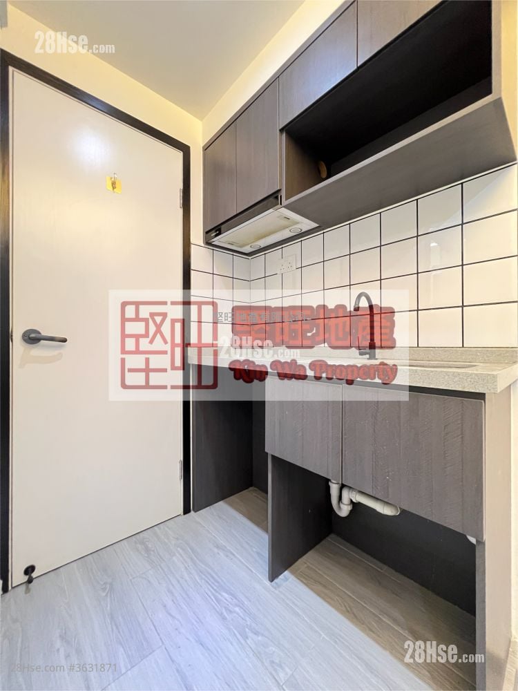 Apartment Rental 1 Bedroom , 1 Bathroom 160 ft²
