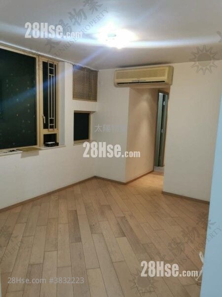 Harbour Place Sell 3 Bedrooms 592 ft²
