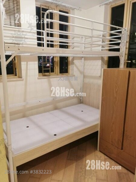 Harbour Place Sell 3 Bedrooms 592 ft²