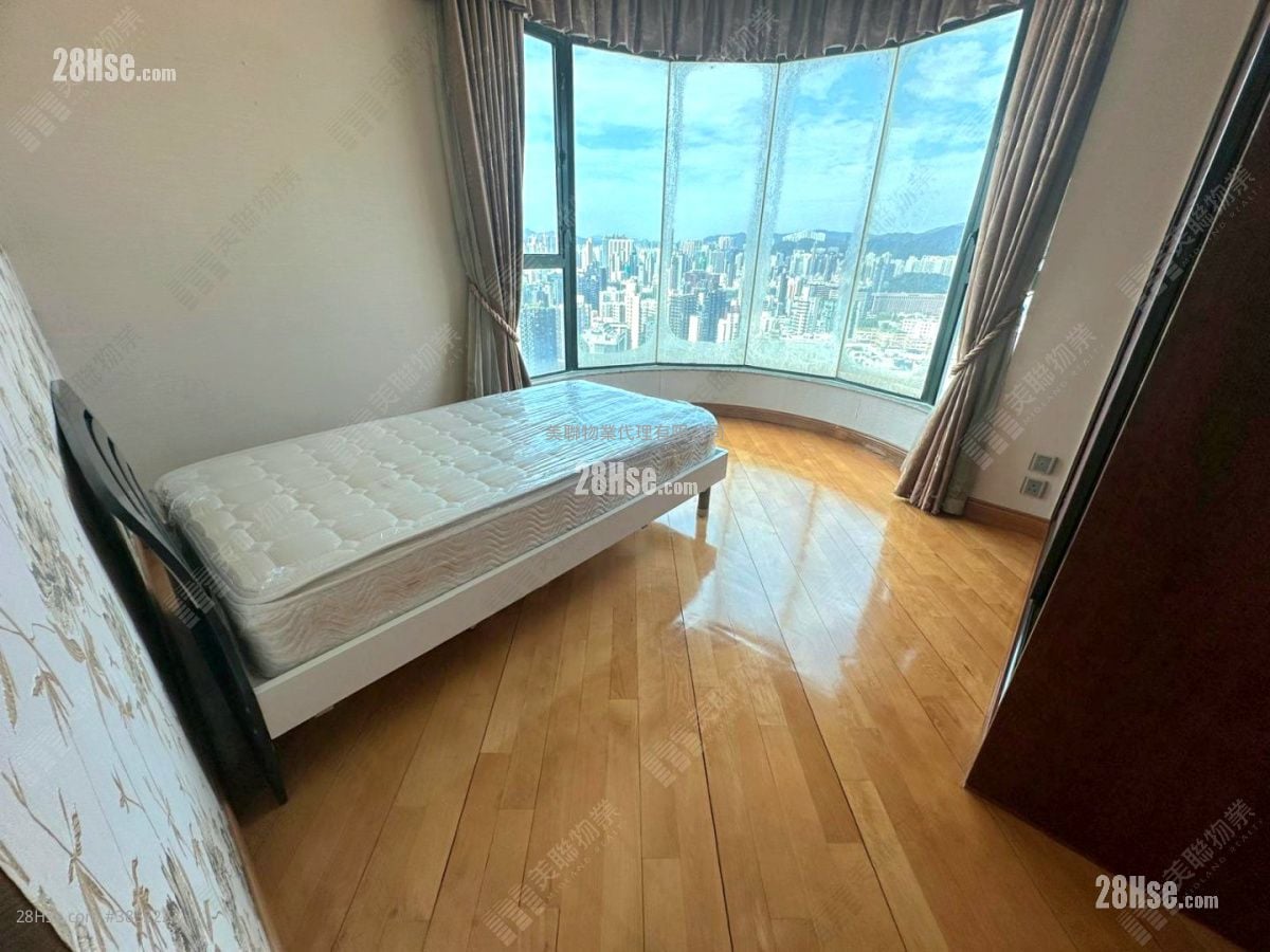 Ellery Terrace Sell 3 Bedrooms , 2 Bathrooms 913 ft²