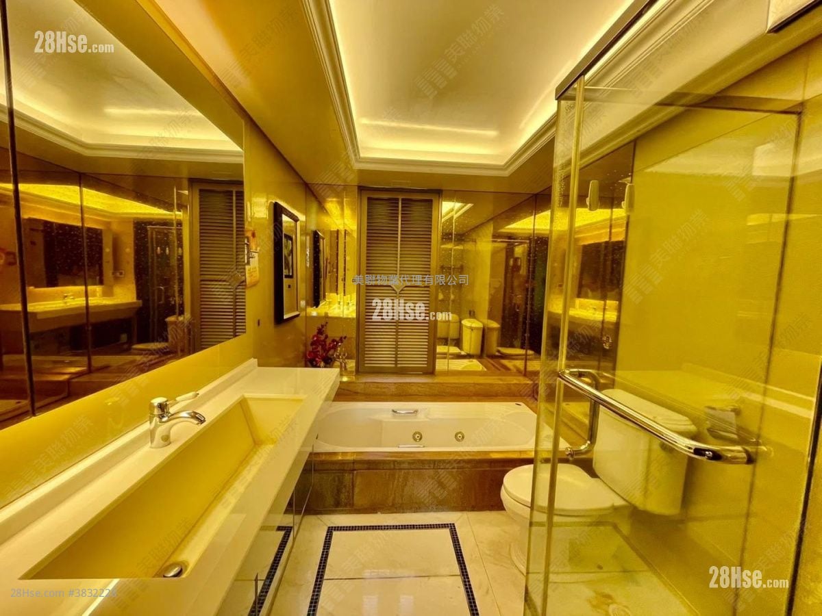 King's Park Hill Sell 2 Bedrooms , 3 Bathrooms 1,215 ft²