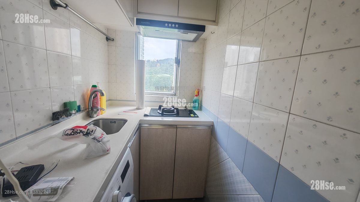 Yiu Po Mansion Sell 2 Bedrooms , 1 Bathroom 368 ft²