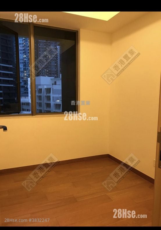 The Papillons Sell 3 Bedrooms , 2 Bathrooms 803 ft²