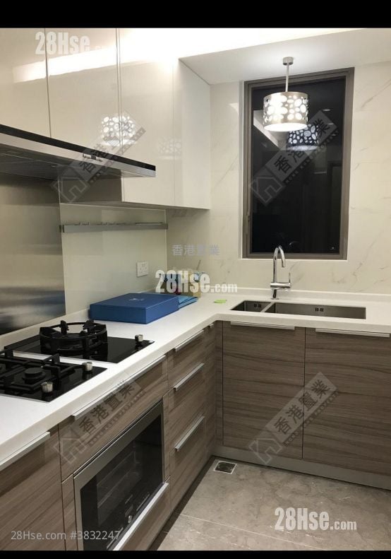 The Papillons Sell 3 Bedrooms , 2 Bathrooms 803 ft²
