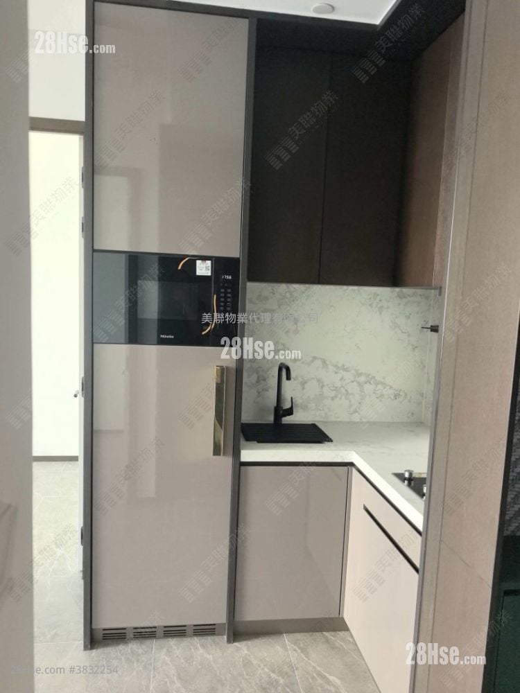 Belgravia Place 售盘 2 房 , 1 浴室 341 平方尺