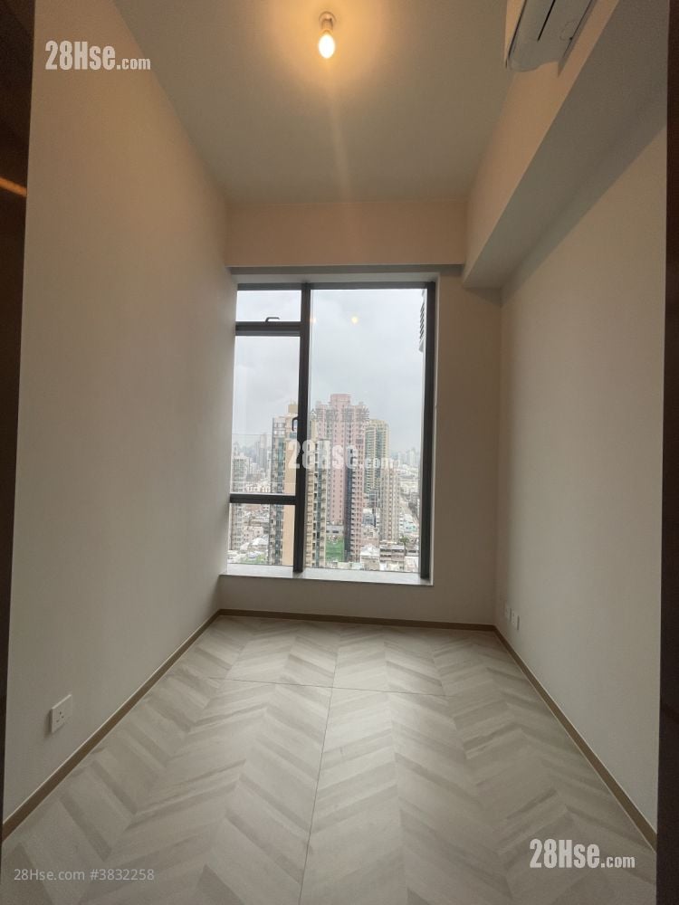 Eight Southpark Rental 1 Bedroom , 1 Bathroom 263 ft²