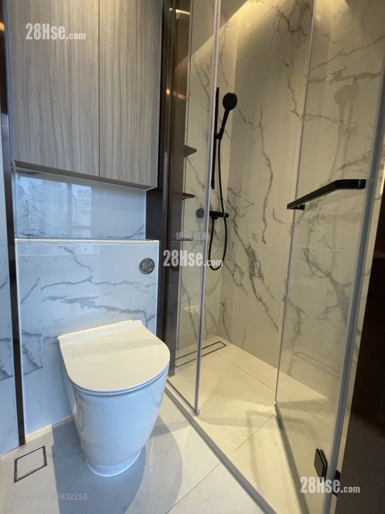 Eight Southpark Rental 1 Bedroom , 1 Bathroom 263 ft²