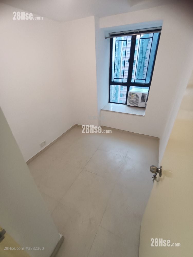 Peace Mansion Rental 2 Bedrooms , 1 Bathroom 429 ft²
