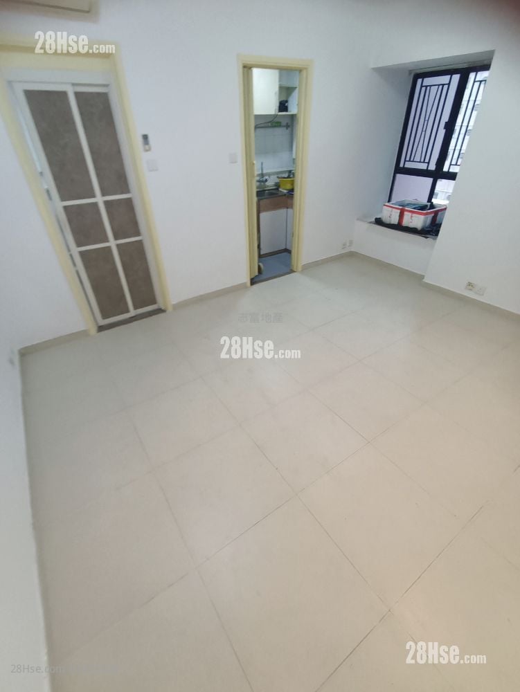 Peace Mansion Rental 2 Bedrooms , 1 Bathroom 429 ft²