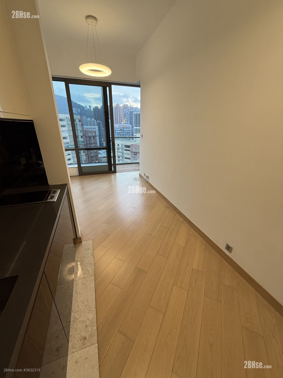 Jones Hive Rental 2 Bedrooms , 1 Bathroom 440 ft²