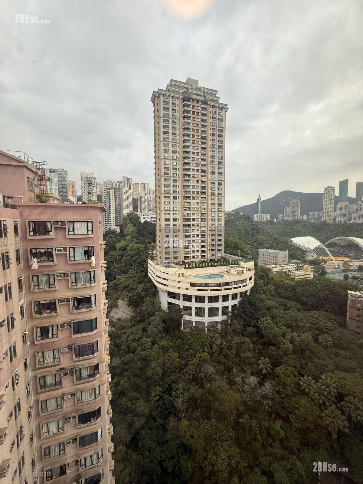 Jones Hive Rental 2 Bedrooms , 1 Bathroom 440 ft²