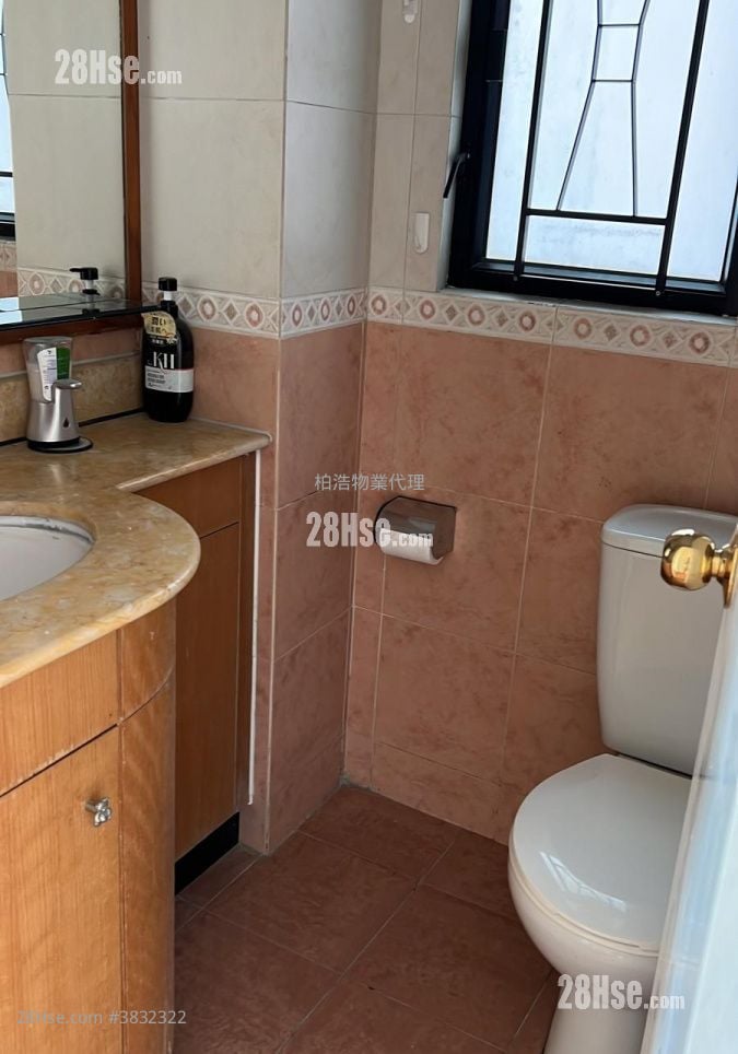 Hing Wah Apartments Rental 2 Bedrooms , 1 Bathroom 337 ft²
