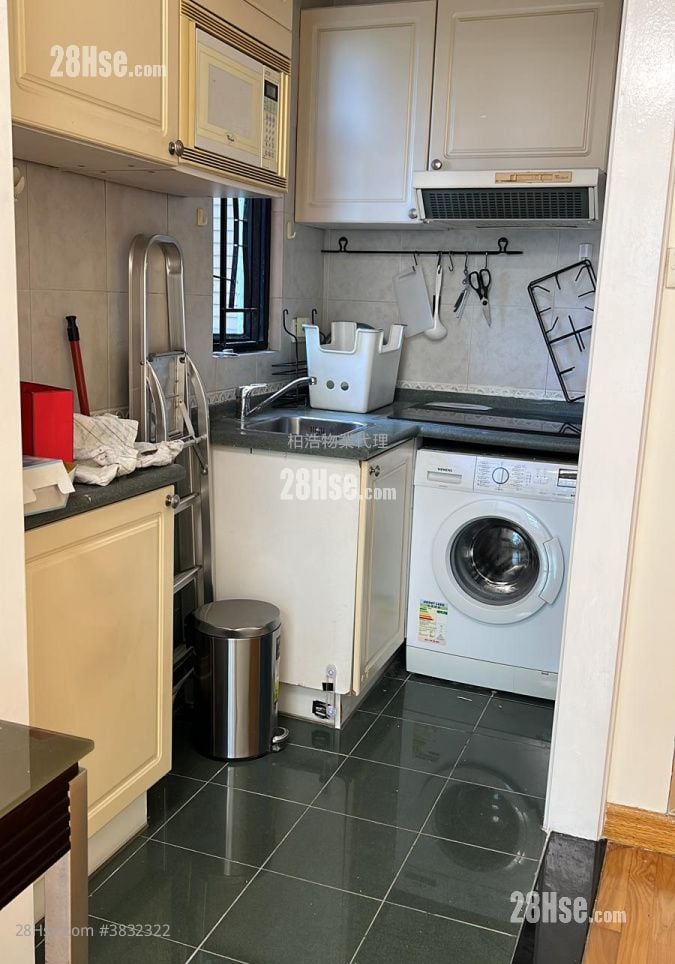 Hing Wah Apartments Rental 2 Bedrooms , 1 Bathroom 337 ft²