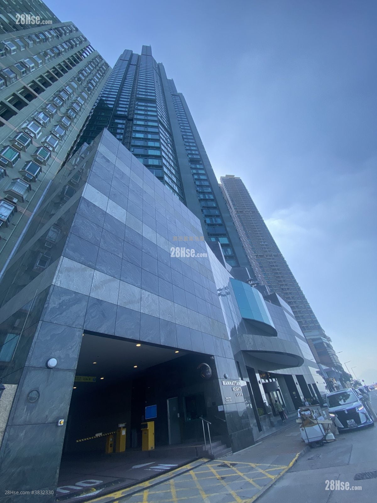 Manhattan Heights Sell 1 Bedroom , 1 Bathroom 438 ft²