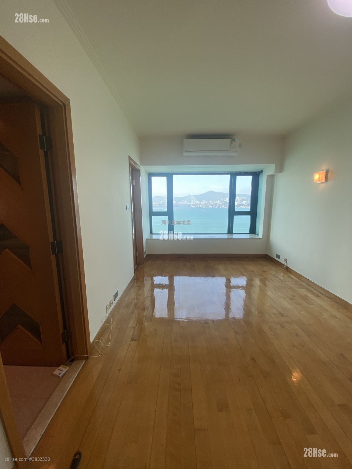 Manhattan Heights Sell 1 Bedroom , 1 Bathroom 438 ft²