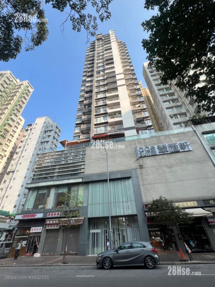 Jade Suites Sell 2 Bedrooms , 1 Bathroom 381 ft²