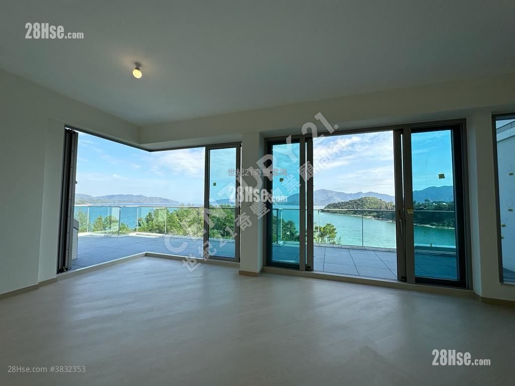 Silversands Rental 1,382 ft²