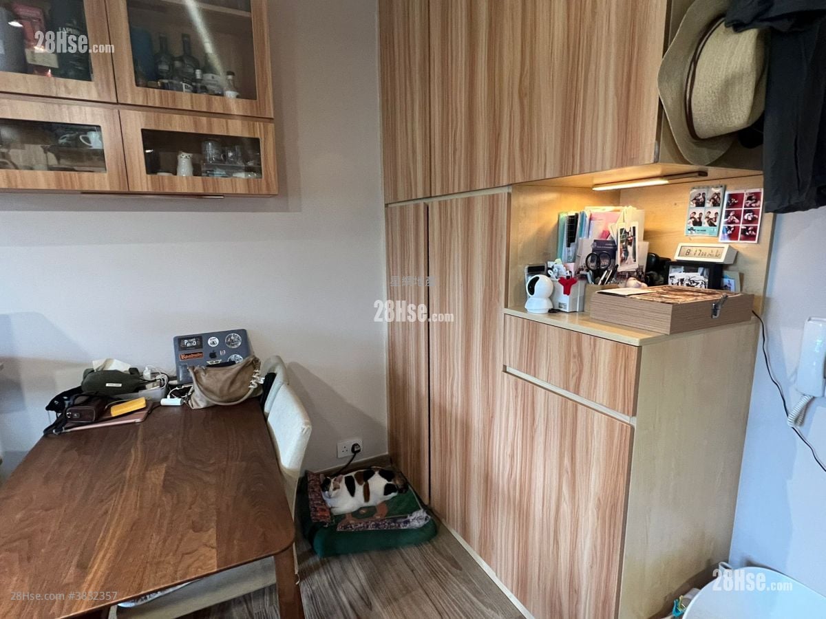 Shan Lai Court Sell 287 ft²