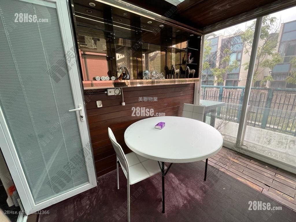 Rolling Hills Sell 3 Bedrooms , 4 Bathrooms 1,431 ft²