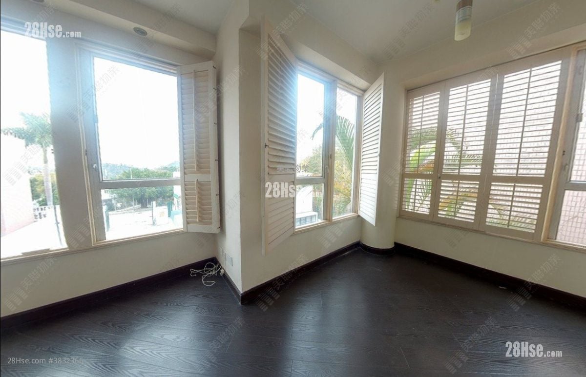 Rolling Hills Sell 3 Bedrooms , 4 Bathrooms 1,431 ft²