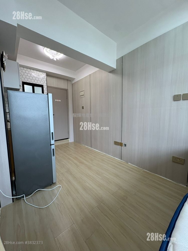 67 Prince Edward Road West Rental Studio , 1 Bathroom 150 ft²