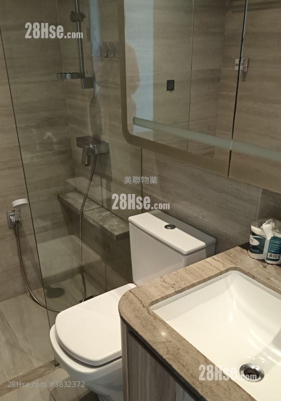 K.city Rental 2 Bedrooms , 1 Bathroom 455 ft²