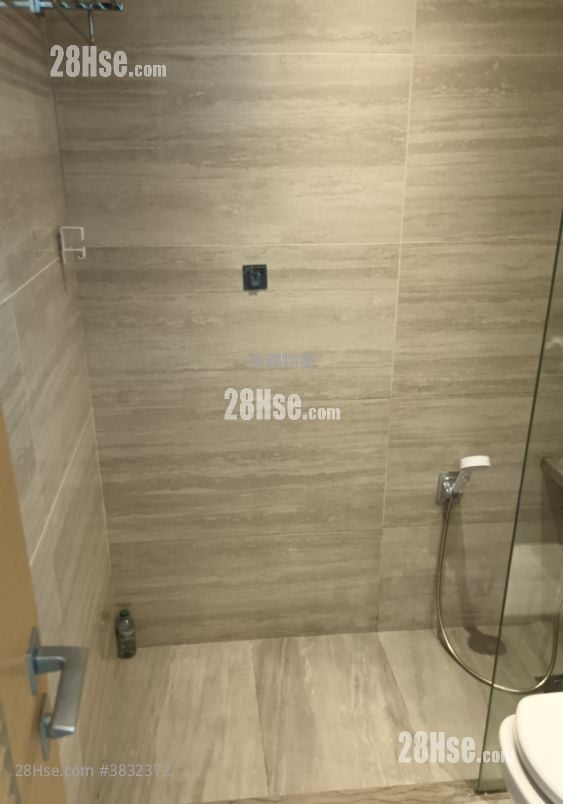 K.city Rental 2 Bedrooms , 1 Bathroom 455 ft²