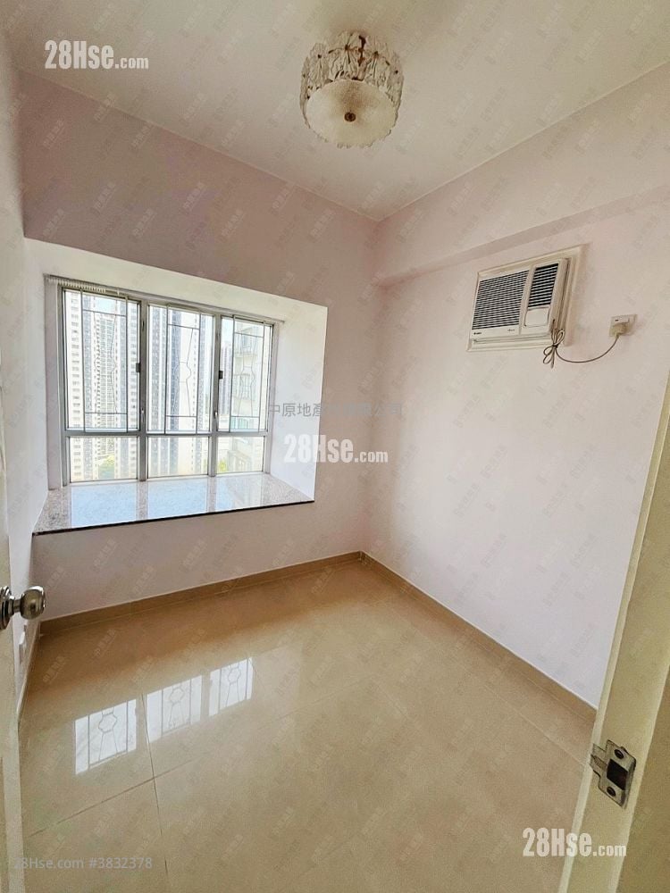 Tai Po Centre Rental 2 Bedrooms , 1 Bathroom 384 ft²