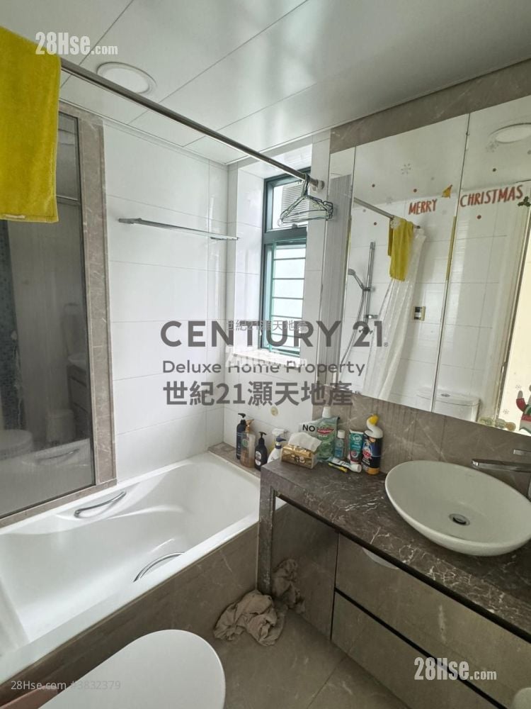 Mont Vert Rental 3 Bedrooms , 2 Bathrooms 750 ft²