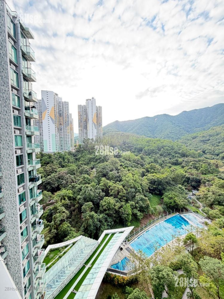 Mont Vert Rental 3 Bedrooms , 2 Bathrooms 750 ft²