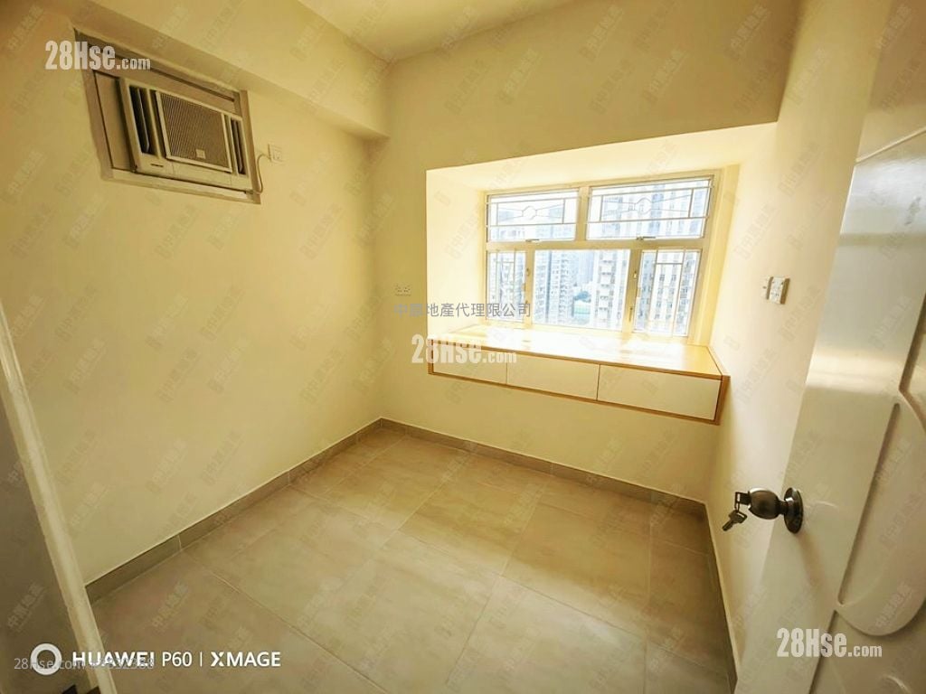 Tai Po Centre Rental 2 Bedrooms , 1 Bathroom 379 ft²