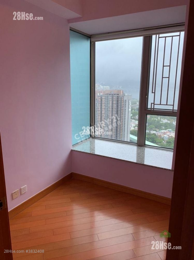 bedroom 1: Lake Silver Rental 2 Bedrooms 541 ft²