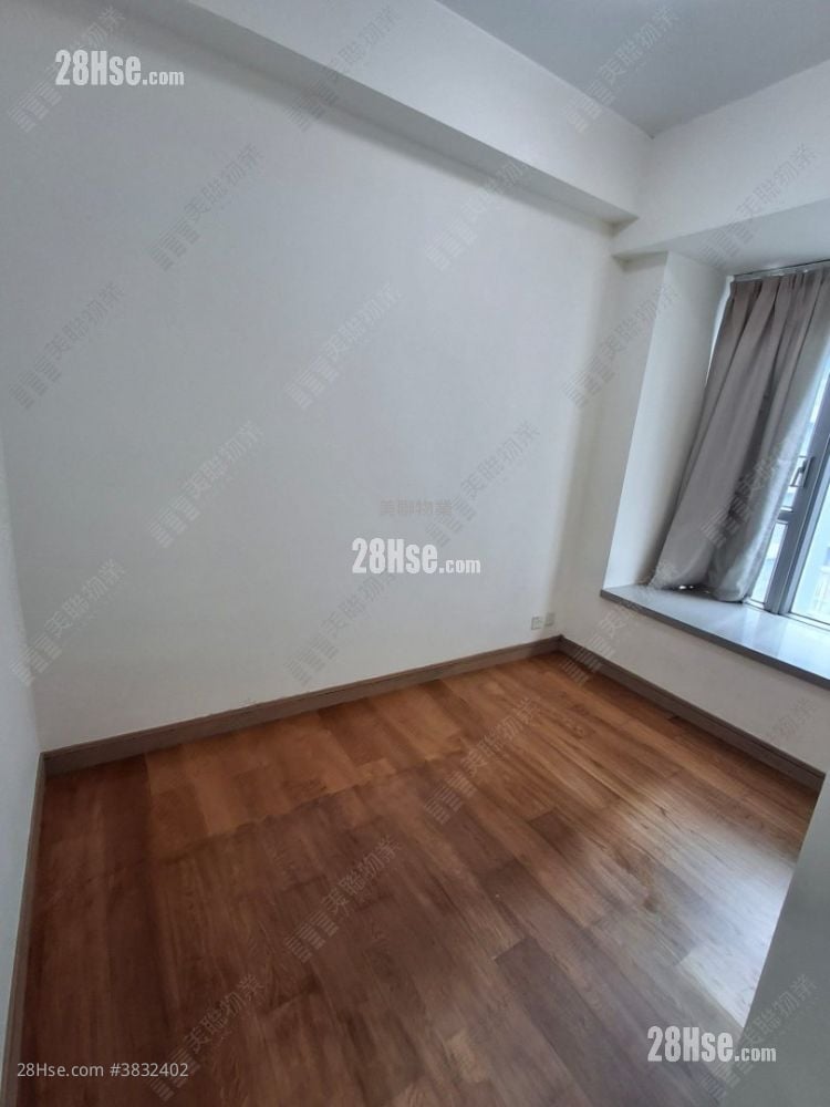 The Reach Rental 2 Bedrooms , 1 Bathroom 403 ft²