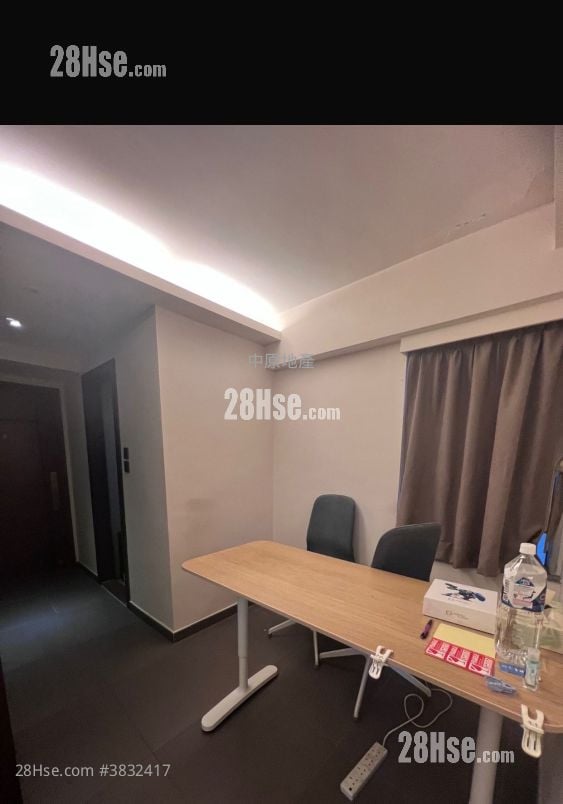 New Kwai Fong Gardens Sell 2 Bedrooms , 1 Bathroom 408 ft²