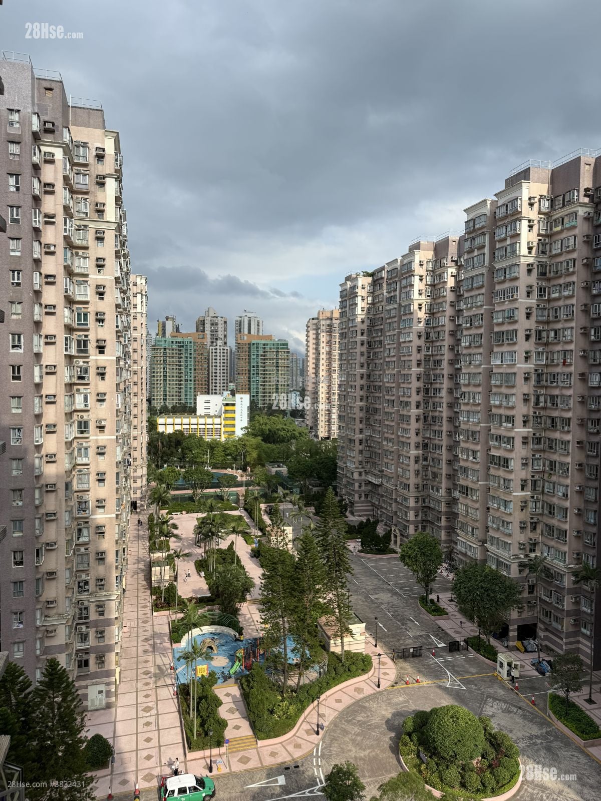 Serenity Park Sell 3 Bedrooms , 2 Bathrooms 589 ft²