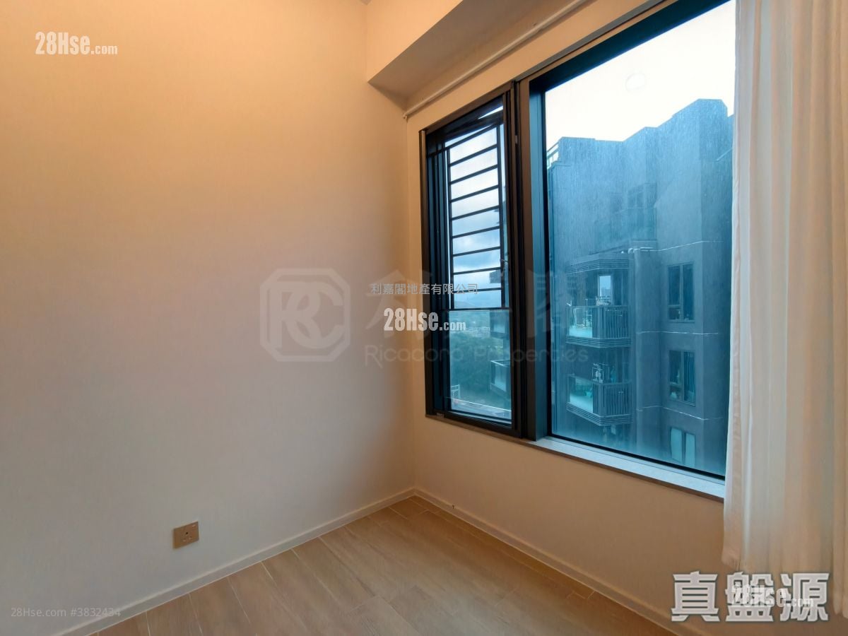 One Innovale Rental 3 Bedrooms , 1 Bathroom 438 ft²
