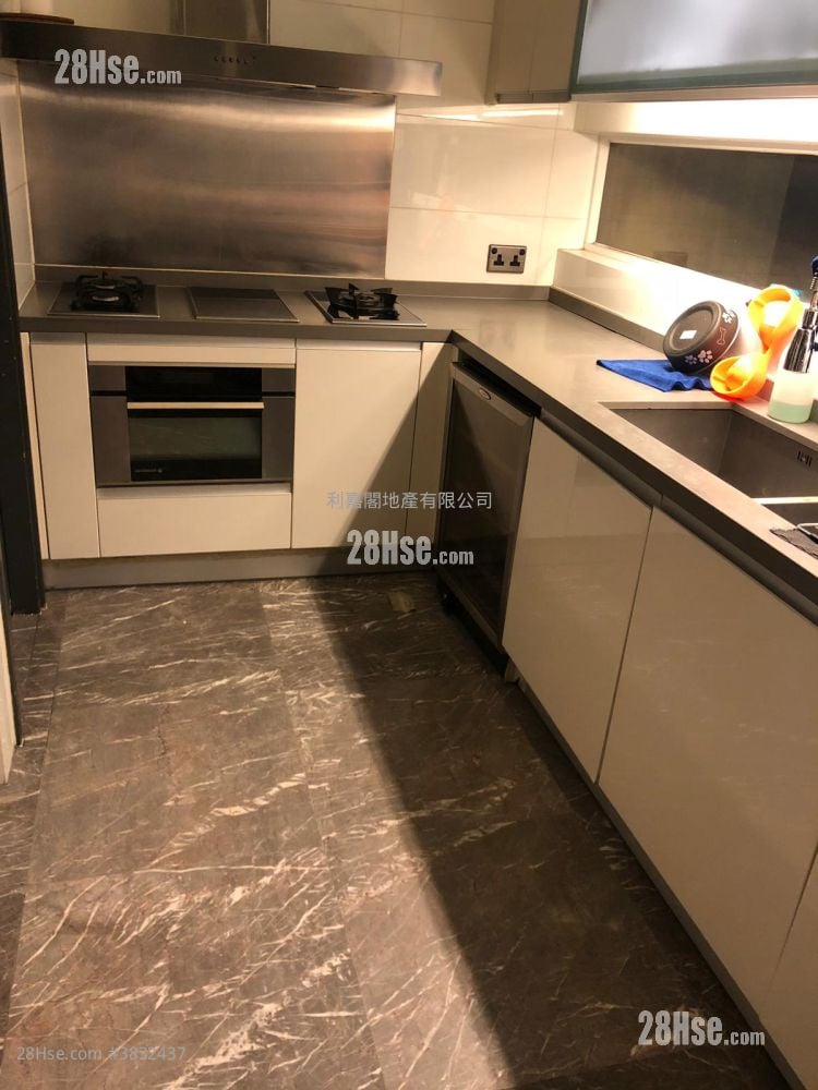 Goodwood Park Sell 4 Bedrooms 1,889 ft²