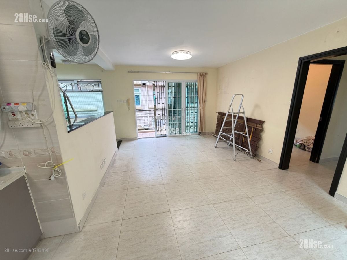 Village Sell 3 Bedrooms , 1 Bathroom