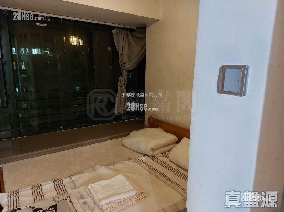 Dawning Views Rental 2 Bedrooms , 1 Bathroom 390 ft²