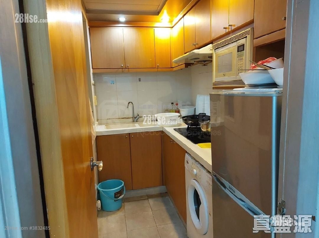 Dawning Views Rental 2 Bedrooms , 1 Bathroom 390 ft²