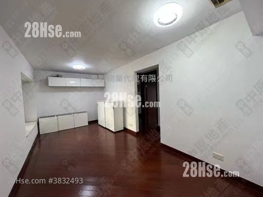 The Long Beach Rental 2 Bedrooms , 1 Bathroom 547 ft²