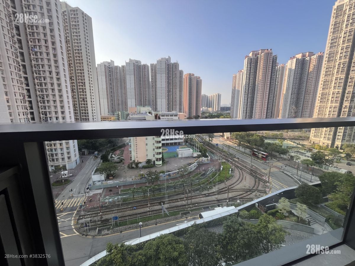 YOHO West 售盤 2 房 360 平方呎