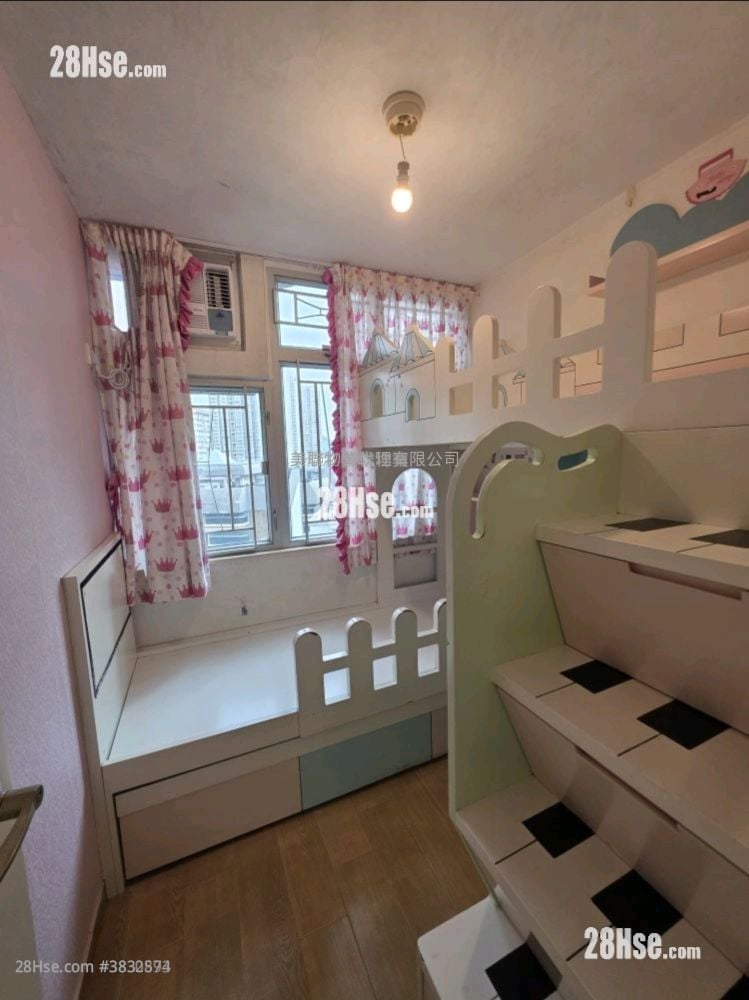 Ching Nga Court Rental 2 Bedrooms , 1 Bathroom 443 ft²